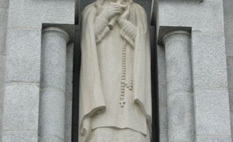 Statue of Saint Kateri Tekakwitha