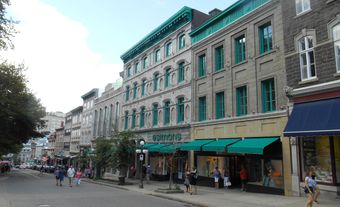 The flagship location and head office site of La Maison Simons at 20 Côte de la Fabrique in Quebec City, 12 July 2014.