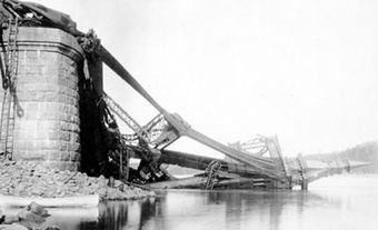 Québec Bridge Disaster