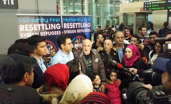 L'arrivée d'une famille de réfugiés syriens à Toronto, 9 décembre 2015