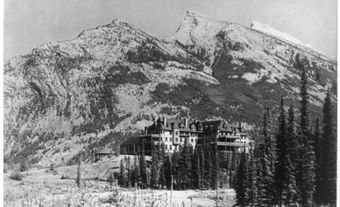 Hôtel Banff Springs en 1902