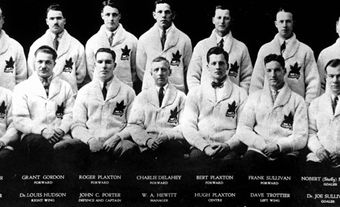 Les Graduates de l'Université de Toronto, 1928