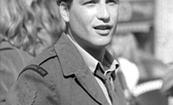Richard Dreyfuss on the set of <i>The Apprenticeship of Duddy Kravitz</i> (1974).