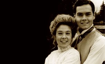 Megan Follows and Jonathan Crombie as Anne Shirley and Gilbert Blythe in <i>Anne of Green Gables</i> (1985)