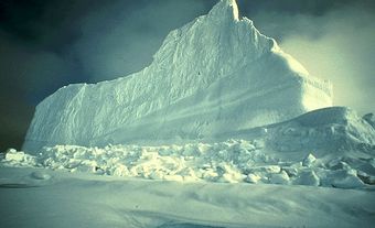 Iceberg, près de Pond Inlet