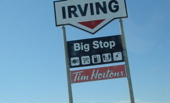Photo de l’enseigne du Big Stop d’Irving à Salisbury, au Nouveau-Brunswick