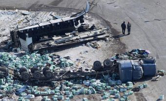 Photo of the wreckage of a fatal bus crash carrying members of the Humboldt Broncos hockey team